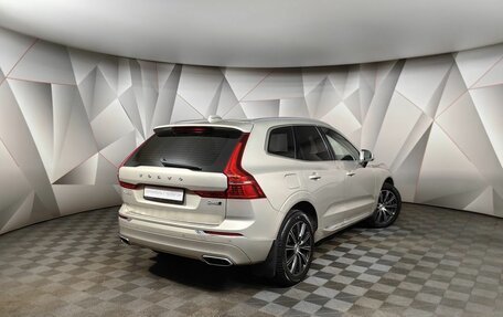 Volvo XC60 II, 2018 год, 3 555 000 рублей, 2 фотография