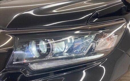 Toyota Land Cruiser Prado 150 рестайлинг 2, 2021 год, 3 650 000 рублей, 9 фотография