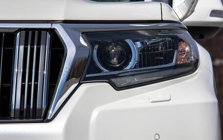 Toyota Land Cruiser Prado 150 рестайлинг 2, 2018 год, 4 500 000 рублей, 4 фотография