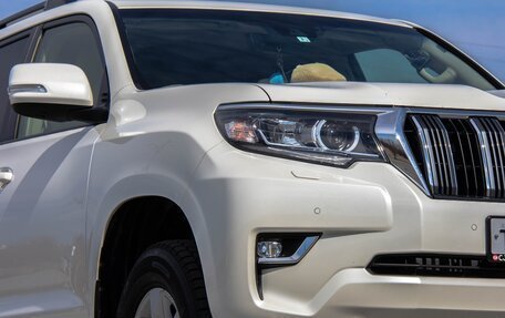 Toyota Land Cruiser Prado 150 рестайлинг 2, 2018 год, 4 500 000 рублей, 8 фотография