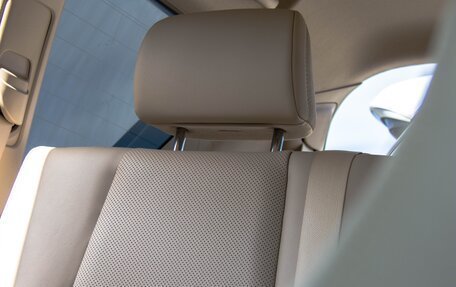 Toyota Land Cruiser Prado 150 рестайлинг 2, 2018 год, 4 500 000 рублей, 24 фотография