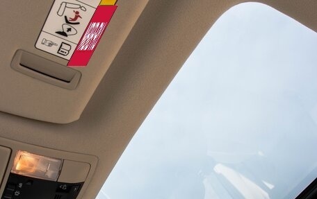 Toyota Land Cruiser Prado 150 рестайлинг 2, 2018 год, 4 500 000 рублей, 23 фотография