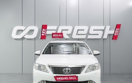 Toyota Camry, 2013 год, 1 800 000 рублей, 3 фотография