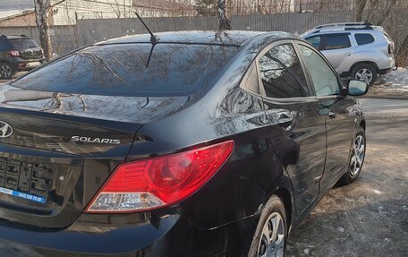 Hyundai Solaris II рестайлинг, 2011 год, 950 000 рублей, 5 фотография