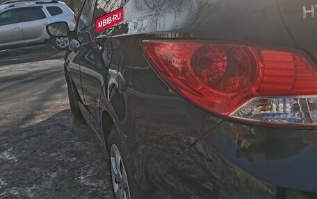 Hyundai Solaris II рестайлинг, 2011 год, 950 000 рублей, 7 фотография