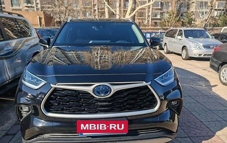 Toyota Highlander, 2021 год, 3 830 000 рублей, 6 фотография