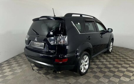 Mitsubishi Outlander III рестайлинг 3, 2011 год, 1 500 000 рублей, 6 фотография