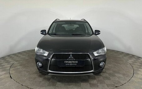 Mitsubishi Outlander III рестайлинг 3, 2011 год, 1 500 000 рублей, 2 фотография