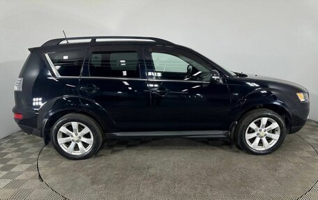 Mitsubishi Outlander III рестайлинг 3, 2011 год, 1 500 000 рублей, 4 фотография