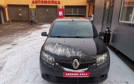 Renault Logan II, 2015 год, 565 000 рублей, 1 фотография