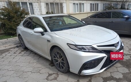 Toyota Camry, 2023 год, 3 600 000 рублей, 4 фотография