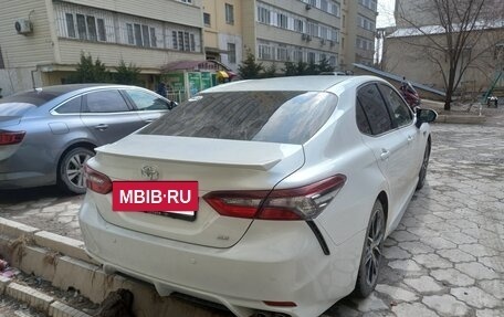 Toyota Camry, 2023 год, 3 600 000 рублей, 8 фотография