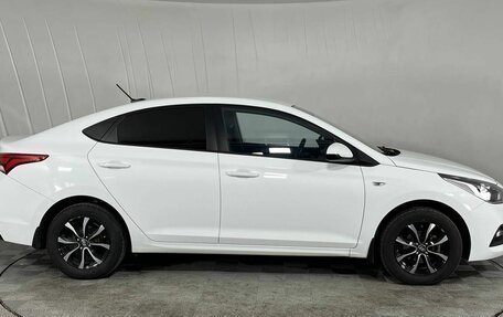 Hyundai Solaris II рестайлинг, 2018 год, 1 250 000 рублей, 4 фотография