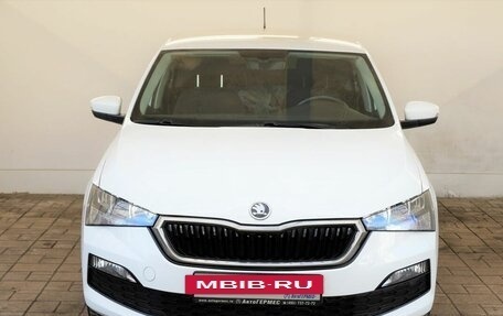 Skoda Rapid II, 2020 год, 1 650 000 рублей, 2 фотография