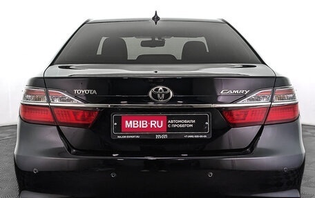 Toyota Camry, 2016 год, 2 450 000 рублей, 6 фотография