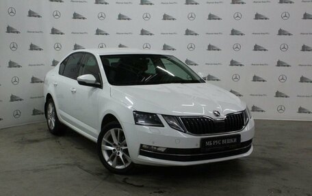 Skoda Octavia, 2019 год, 2 050 000 рублей, 3 фотография