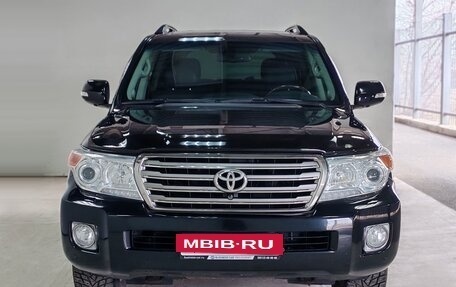 Toyota Land Cruiser 200, 2013 год, 4 200 000 рублей, 2 фотография