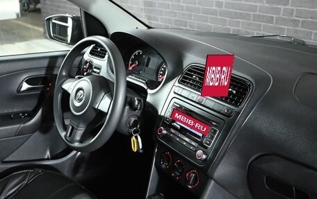 Volkswagen Polo VI (EU Market), 2012 год, 814 900 рублей, 15 фотография