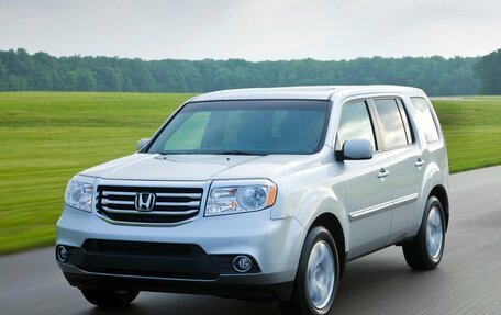 Honda Pilot III рестайлинг, 2013 год, 1 800 000 рублей, 1 фотография