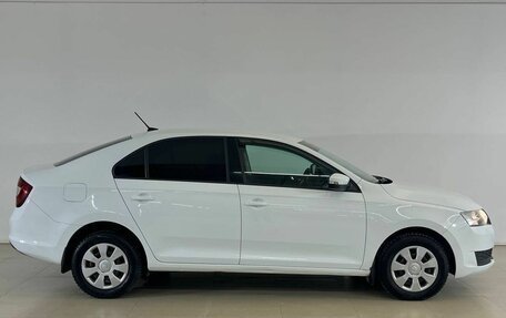 Skoda Rapid I, 2017 год, 968 000 рублей, 8 фотография