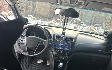 Hyundai Solaris II рестайлинг, 2014 год, 950 000 рублей, 9 фотография