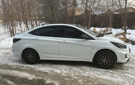 Hyundai Solaris II рестайлинг, 2014 год, 950 000 рублей, 20 фотография