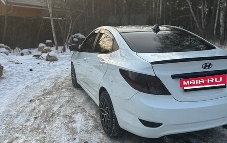 Hyundai Solaris II рестайлинг, 2014 год, 950 000 рублей, 17 фотография