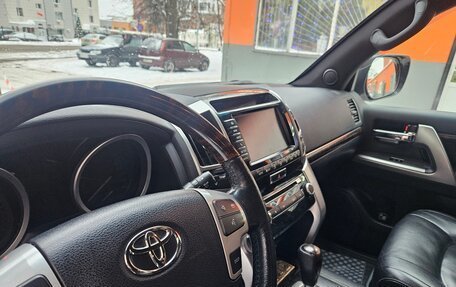 Toyota Land Cruiser 200, 2014 год, 4 090 000 рублей, 11 фотография