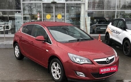 Opel Astra J, 2011 год, 830 000 рублей, 3 фотография