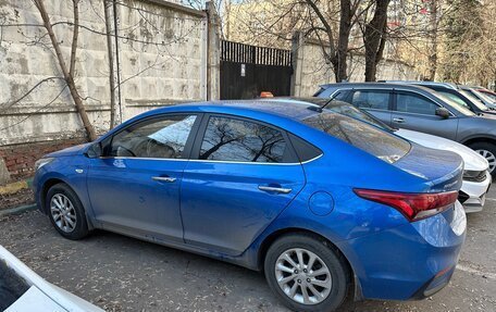 Hyundai Solaris II рестайлинг, 2018 год, 1 750 000 рублей, 2 фотография