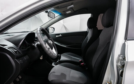 Hyundai Solaris II рестайлинг, 2013 год, 986 000 рублей, 10 фотография