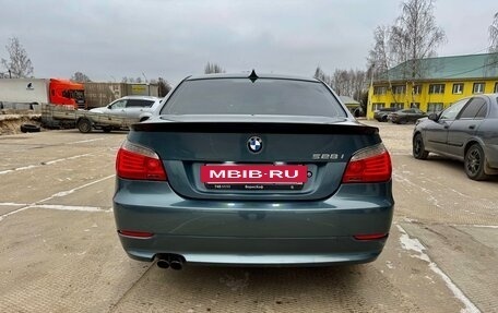 BMW 5 серия, 2008 год, 1 350 000 рублей, 4 фотография