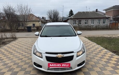 Chevrolet Cruze II, 2012 год, 680 000 рублей, 2 фотография