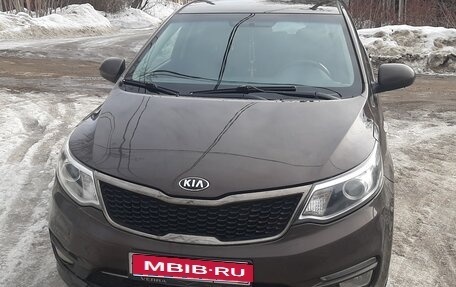 KIA Rio III рестайлинг, 2016 год, 800 000 рублей, 1 фотография