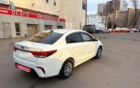 KIA Rio IV, 2017 год, 775 000 рублей, 6 фотография