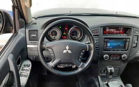 Mitsubishi Pajero IV, 2013 год, 2 480 000 рублей, 14 фотография