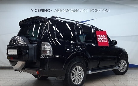 Mitsubishi Pajero IV, 2013 год, 2 480 000 рублей, 3 фотография