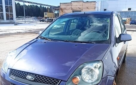 Ford Fiesta, 2007 год, 410 000 рублей, 1 фотография