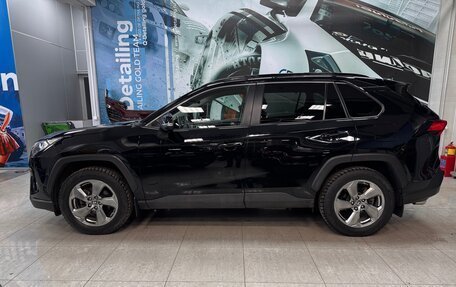 Toyota RAV4, 2020 год, 2 950 000 рублей, 6 фотография