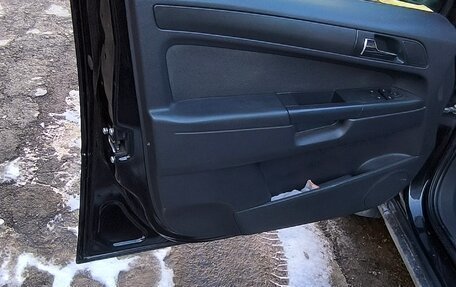 Opel Zafira B, 2008 год, 700 000 рублей, 18 фотография