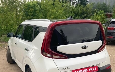 KIA Soul III, 2019 год, 2 350 000 рублей, 6 фотография