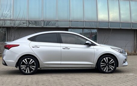 Hyundai Solaris II рестайлинг, 2018 год, 1 650 000 рублей, 4 фотография