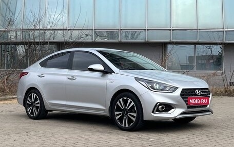 Hyundai Solaris II рестайлинг, 2018 год, 1 650 000 рублей, 3 фотография