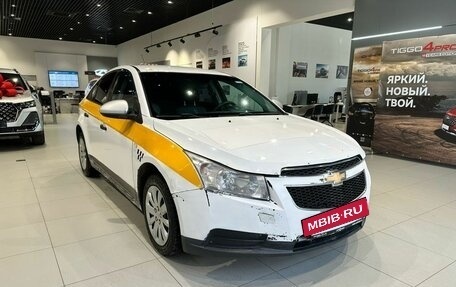 Chevrolet Cruze II, 2013 год, 570 000 рублей, 3 фотография