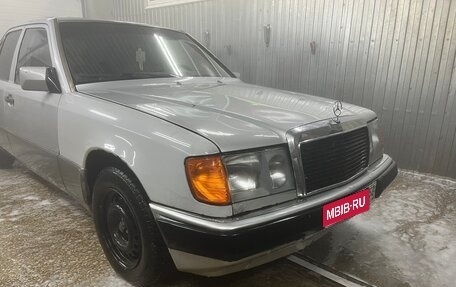 Mercedes-Benz W124, 1990 год, 220 000 рублей, 1 фотография