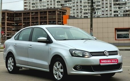 Volkswagen Polo VI (EU Market), 2013 год, 779 000 рублей, 1 фотография