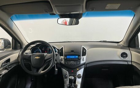 Chevrolet Cruze II, 2013 год, 925 000 рублей, 13 фотография