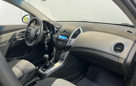 Chevrolet Cruze II, 2013 год, 925 000 рублей, 16 фотография