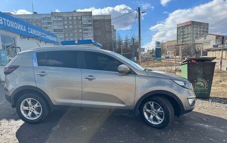 KIA Sportage III, 2011 год, 1 300 000 рублей, 2 фотография