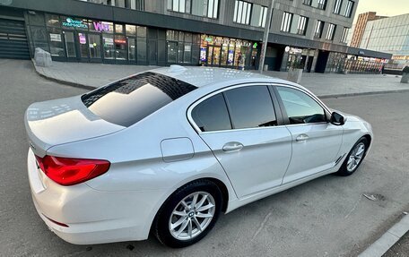 BMW 5 серия, 2018 год, 3 000 000 рублей, 15 фотография